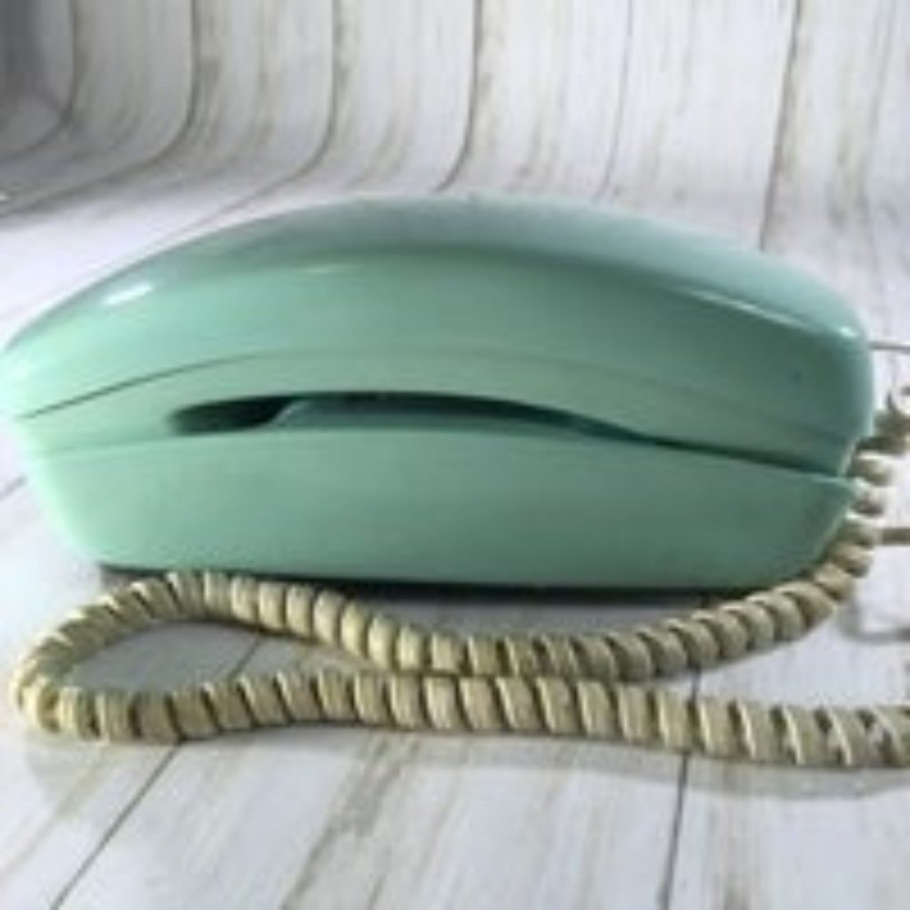 Bell Trim line Aqua Phone w Cord
